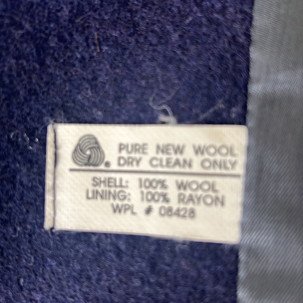 Adolfo over coat - Picture 13 of 14